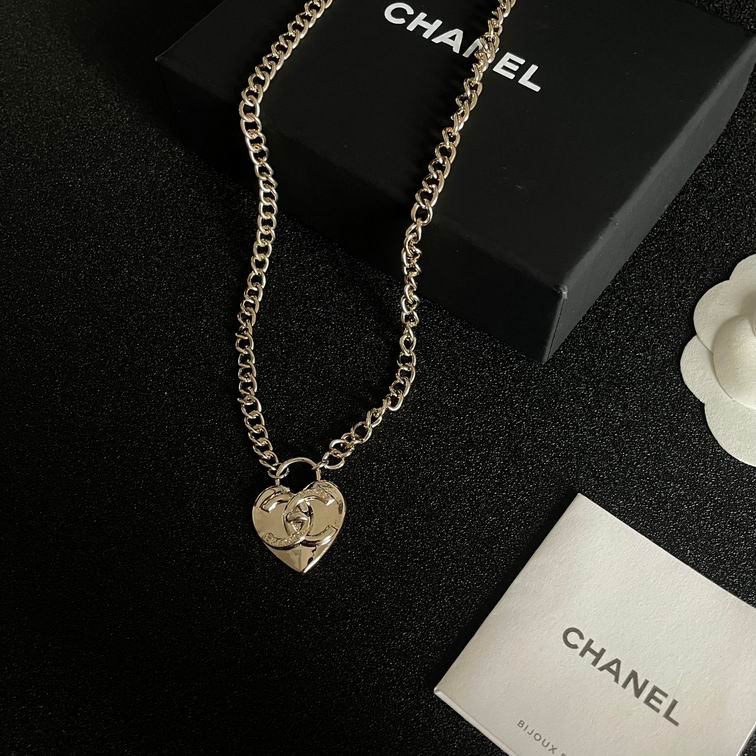 Chanel necklace 11lyh38